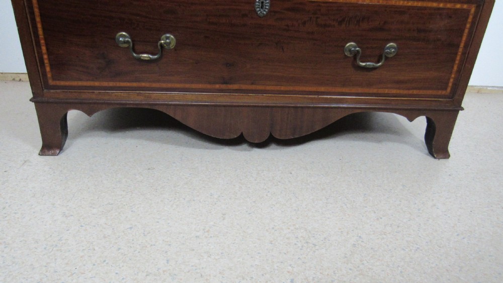 Georgian inlaid chest of drawers  View VI