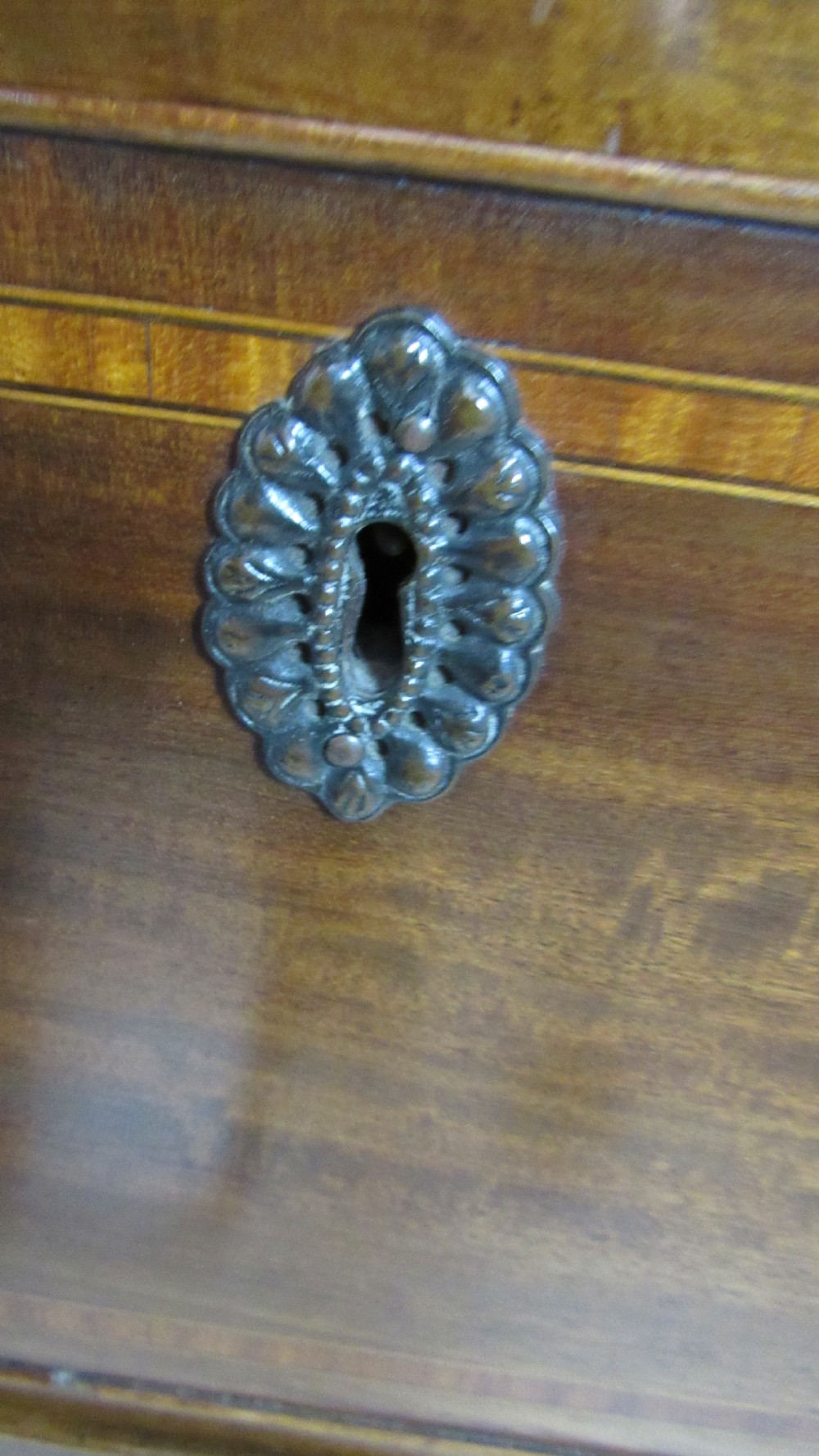 Georgian inlaid chest of drawers  View XIV