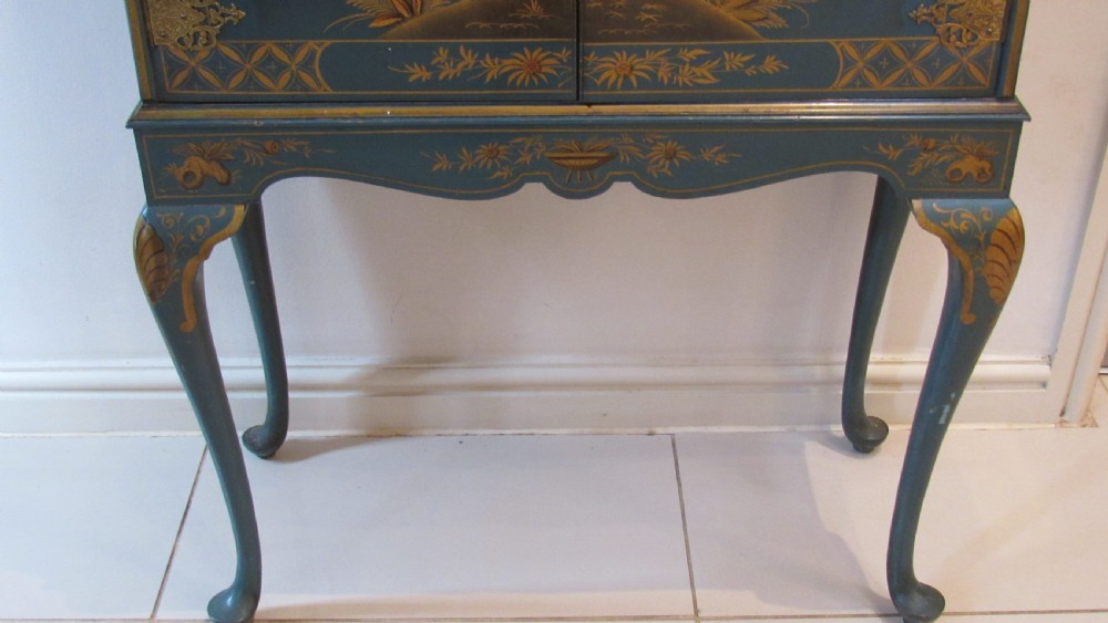 Superb blue Lacquered cocktail cabinet View VII
