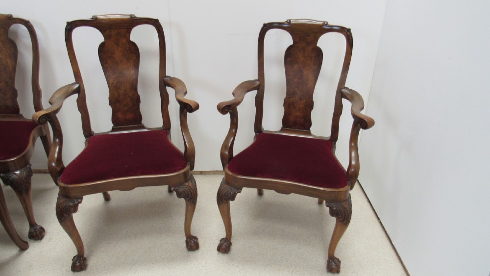 Wonderful set of 8 walnut dining chairs  View V