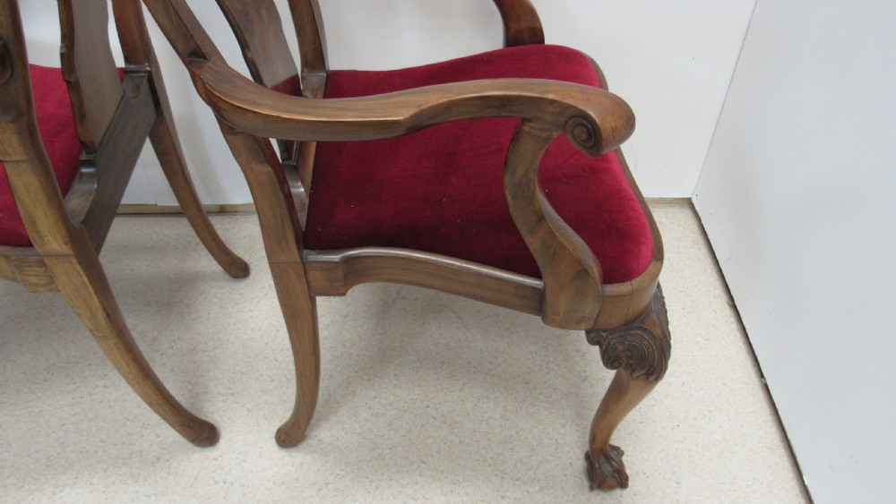 Wonderful set of 8 walnut dining chairs  View XII