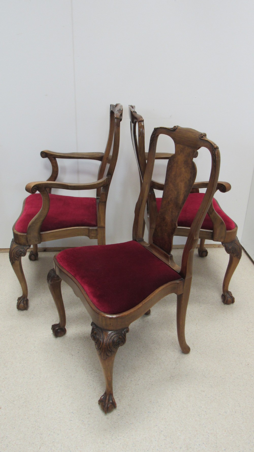 Wonderful set of 8 walnut dining chairs  View XIII