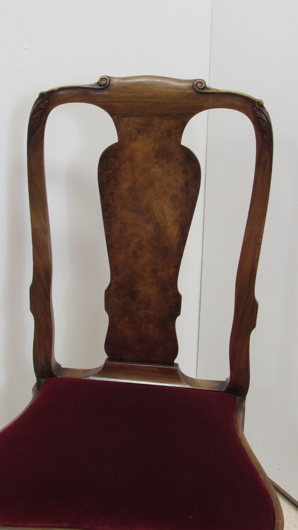 Wonderful set of 8 walnut dining chairs  View XIX