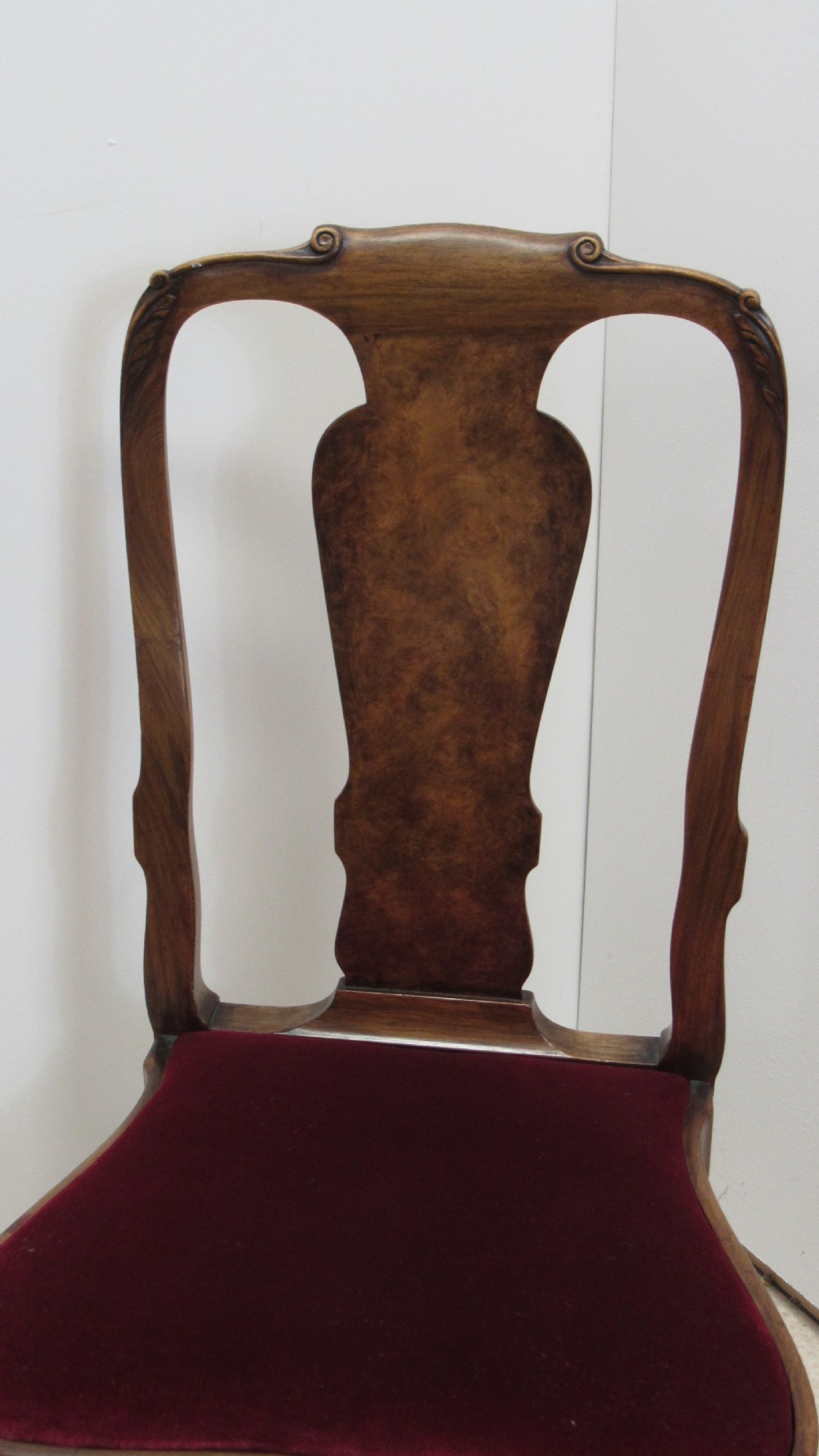 Wonderful set of 8 walnut dining chairs  View XX