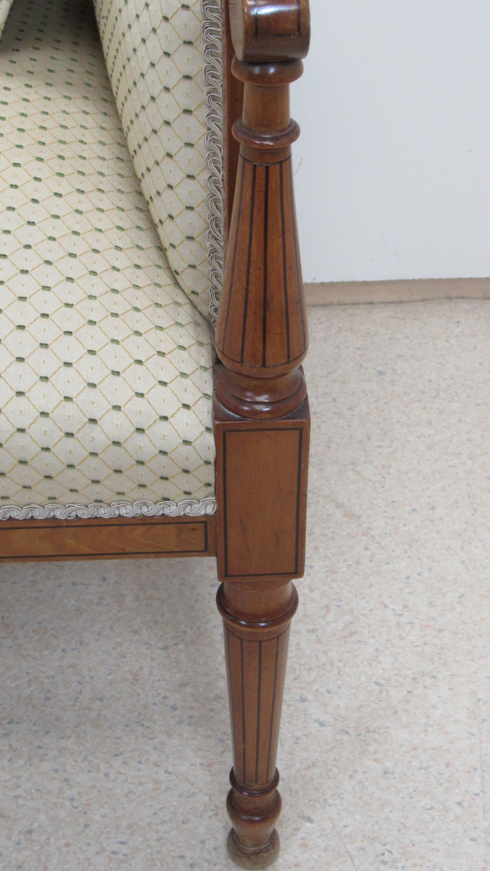 Superb elegant satinwood sofa  View III