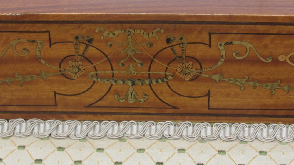 Superb elegant satinwood sofa  View IV