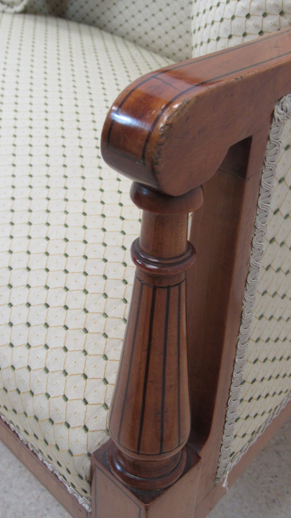 Superb elegant satinwood sofa  View XV