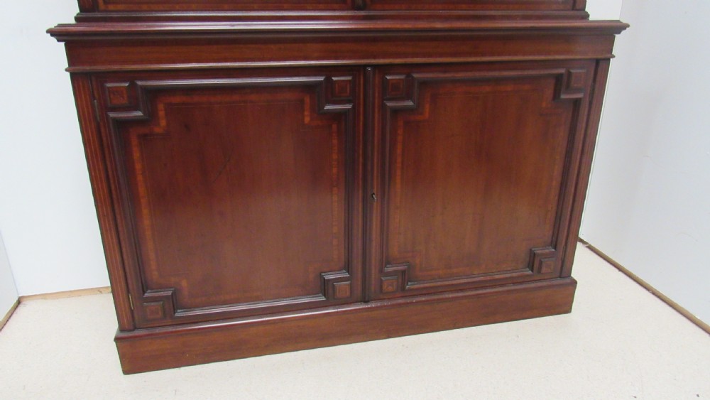 Superb 19thc library bookcase  View XI