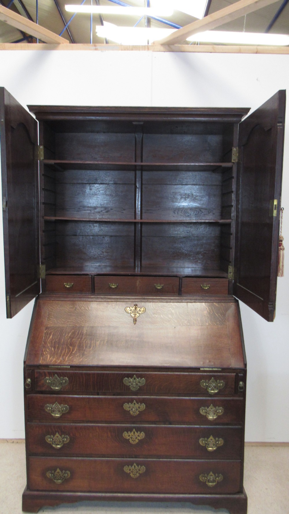 Lovely 18th century oak bureau  bookcase View V
