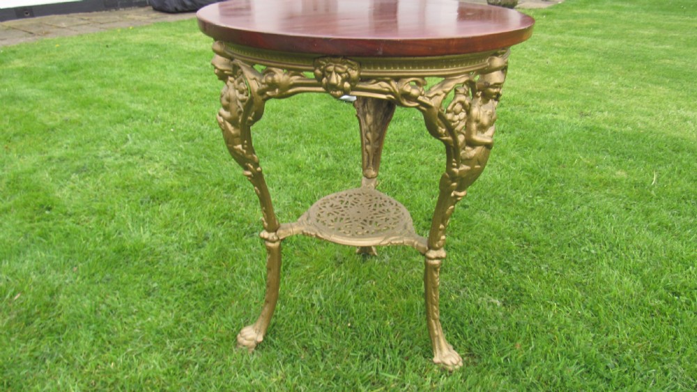 19th c garden table View XIII