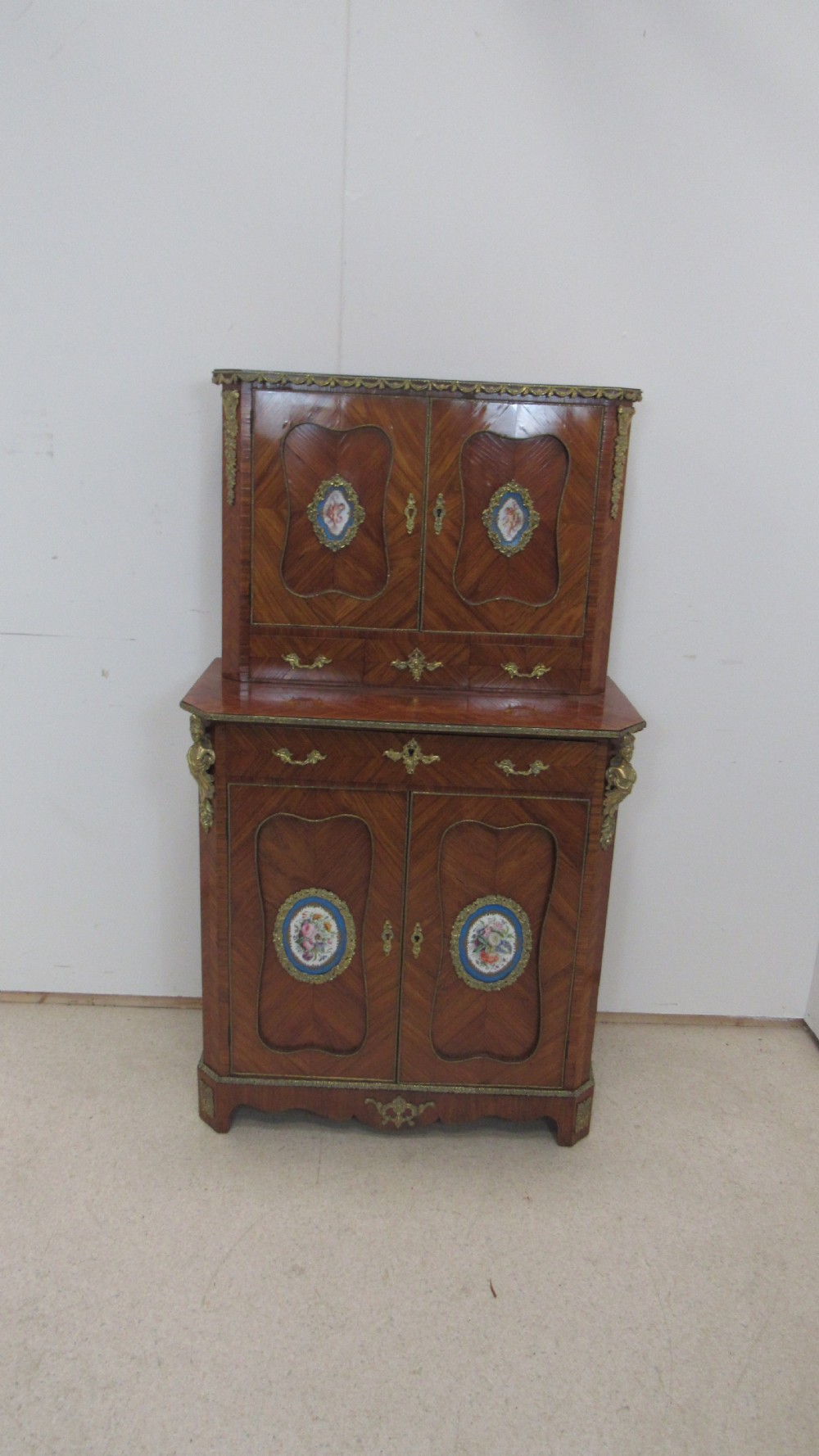 fabulous  side cabinet  View III