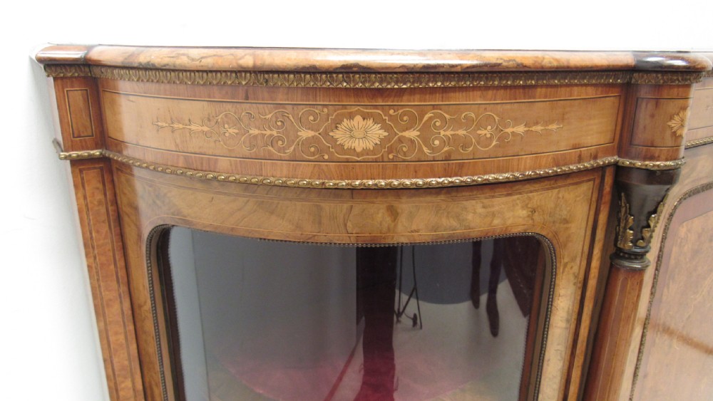 Wonderful quality walnut credenza View IV