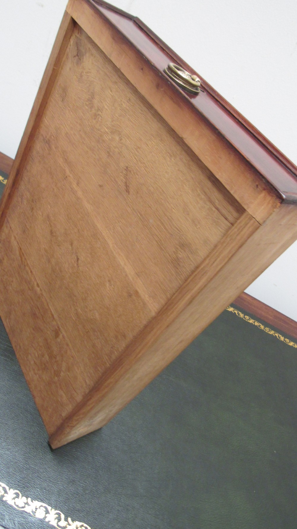 Wonderful Victorian mahogany pedestal desk View XIV