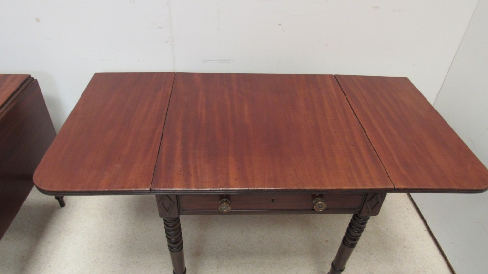 Superb pair of late Georgian drop leaf tables  View XII