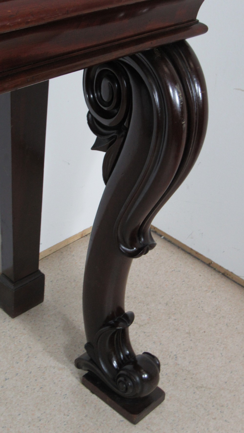 A wonderful mahogany console side table  View IV