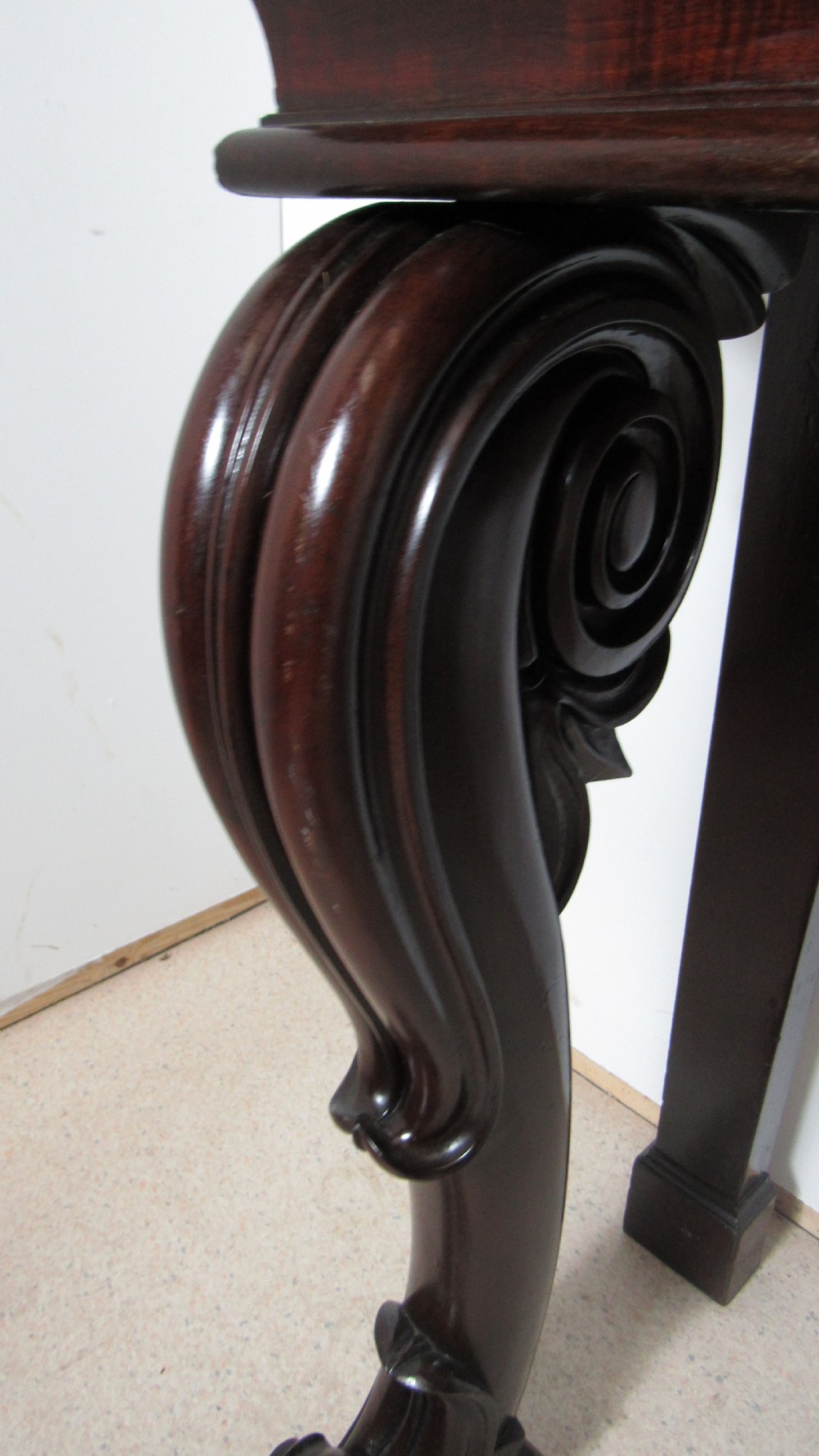 A wonderful mahogany console side table  View XIII