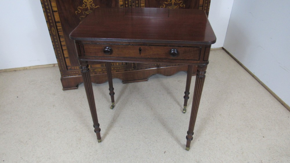 Gillows  mahogany table  View II