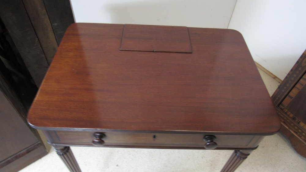 Gillows  mahogany table  View V