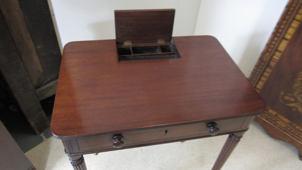 Gillows  mahogany table  View VI
