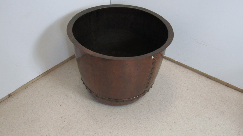 Victorian large copper circular pot ideal for logs View II
