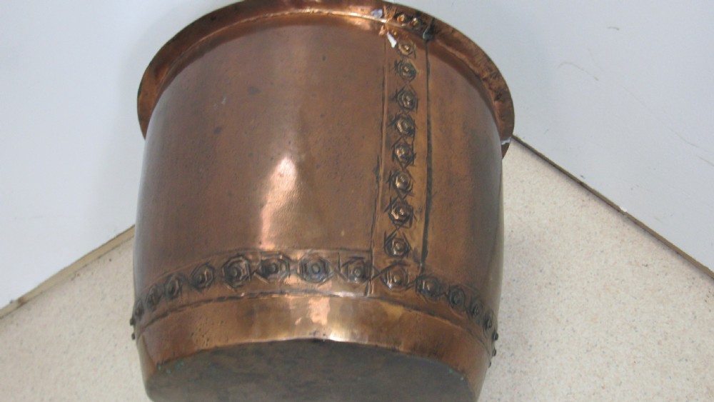 Victorian large copper circular pot ideal for logs View IX