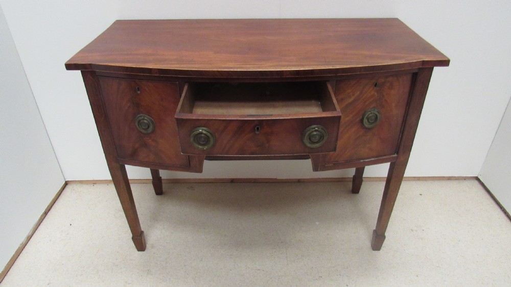 Georgian bowed sideboard View IV