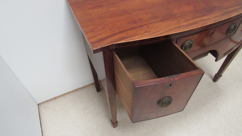 Georgian bowed sideboard View XV