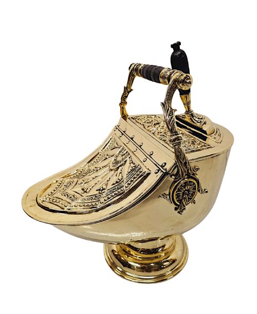 A VERY RARE 19TH CENTURY BRASS LIDDED COAL SCUTTLE