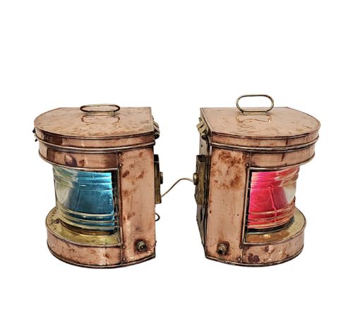 A VERY RARE PAIR OF EARLY 20TH CENTURY COPPER AND BRASS SHIPS LANTERNS - ADDITIONAL PHOTO 1