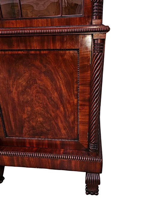 A VERY RARE EARLY 19TH CENTURY IRISH FLAME MAHOGANY BOOKCASE - ADDITIONAL PHOTO 9