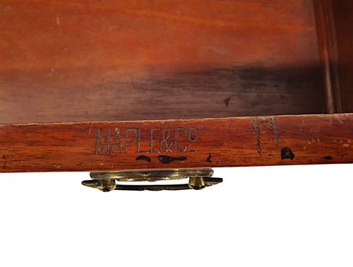 A STUNNING EDWARDIAN DESK IN THE CARLTON HOUSE STYLE BY MAPLE OF LONDON - ADDITIONAL PHOTO 3