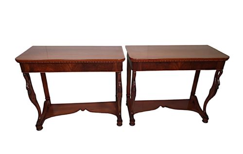 A VERY FINE AND RARE PAIR OF 19TH CENTURY ITALIAN CONSOLE TABLES - ADDITIONAL PHOTO 2