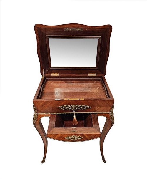 A VERY FINE 19TH CENTURY ORMOLU MOUNTED SIDE TABLE OR LADIES WORK BOX - ADDITIONAL PHOTO 1