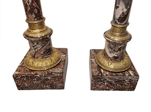 A VERY FINE PAIR OF 19TH CENTURY MARBLE BUST OR URN STANDS WITH ORMOLU MOUNTS - ADDITIONAL PHOTO 8