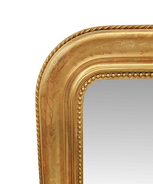 A LOVELY 19TH CENTURY LARGE SIZE GILTWOOD OVERMANTEL MIRROR WITH FLORAL EMBOSSED DETAIL - ADDITIONAL PHOTO 2