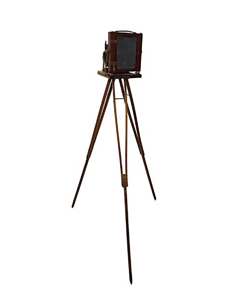 A VERY FINE CIRCA 1900 DOUBLE RACKED FOCUS HALF PLATE CAMERA ON OAK TRIPOD BY BENETFINK CO CHEAPSIDE LONDON - ADDITIONAL PHOTO 3