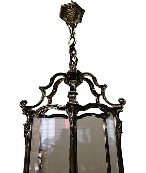 A STUNNING EARLY 20TH CENTURY FULLY RESTORED HEAVY BRASS LANTERN - ADDITIONAL PHOTO 2