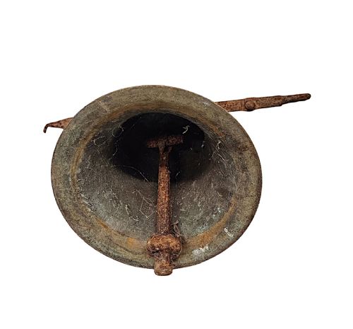 A VERY RARE 19TH CENTURY BRONZE TOWER BELL MOUNTED ON ORIGINAL HANGING BRACKET - ADDITIONAL PHOTO 2
