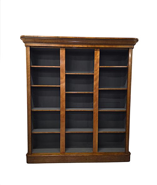 A GORGEOUS 19TH CENTURY SATINWOOD OPEN BOOKCASE - ADDITIONAL PHOTO 1