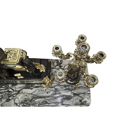 A VERY RARE AND FINE 19TH CENTURY FRENCH MARBLE AND BRONZE GARNITURE CLOCK SET - ADDITIONAL PHOTO 1
