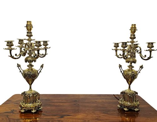 A STUNNING PAIR OF 19TH CENTURY BRASS CANDELABRA CONVERTED TO TABLE LAMPS - ADDITIONAL PHOTO 1