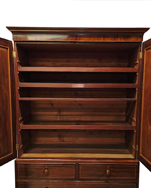 A VERY FINE EARLY 19TH CENTURY INLAID MAHOGANY LINEN PRESS - ADDITIONAL PHOTO 3