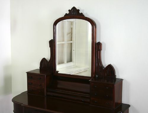 fig 1. 4ft English Mahogany Victorian Duchess Dressing Table (c. 1870)