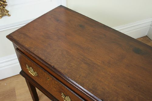 fig 3. George III Welsh Marches 6½ft Oak Three Drawer Dresser Base (c.1760)