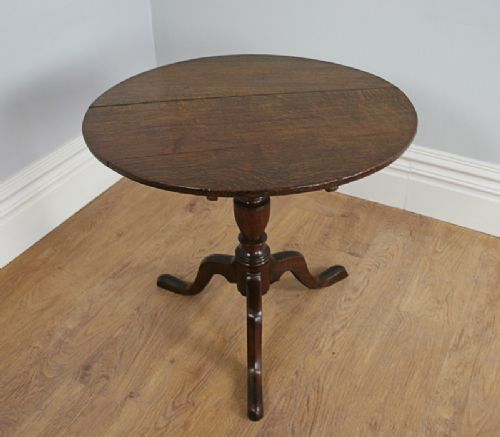 fig 3. Oak George III English Tilt Top Tripod Table (c. 1760)