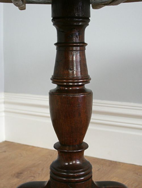 fig 5. Oak George III English Tilt Top Tripod Table (c. 1760)