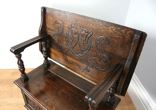 fig 7. Antique Victorian 3ft Oak Monks Bench (Circa 1870 - 1890)