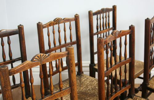 fig 6. Set of 6 Full Age Elm Spindle Back Country Kitchen Chairs (Circa 1780 - 1840)