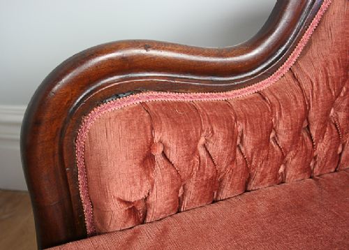 fig 4. Victorian Mahogany Button Upholstered Chaise Longue (Circa 1860)