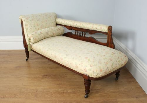 fig 2. Edwardian Mahogany Rail-back Cream Upholstered Chaise Longue Sofa Settee Couch (Circa 1901 - 1910)